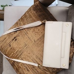 NIB! NWT HAMMITT AJ crossbody clutch in superbloom pink. Price Firm